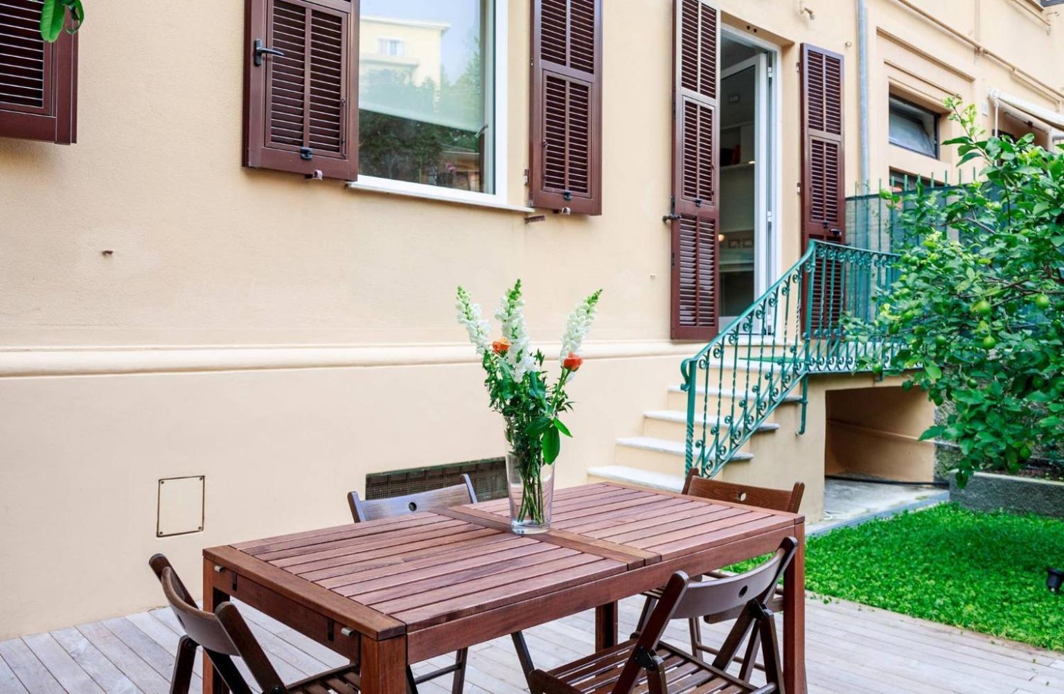 Modern Flat With Garden And Parking Villa Genua Buitenkant foto